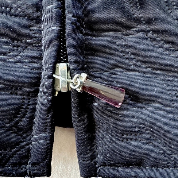 VTG Sport Haley Women's Black Quilted‎ Vest with zipper and pockets Size Medium - Picture 5 of 11